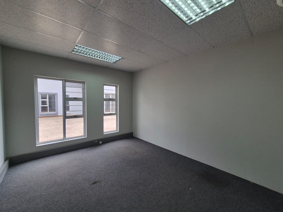 To Let Commercial Property for Rent in Vaalpark Free State